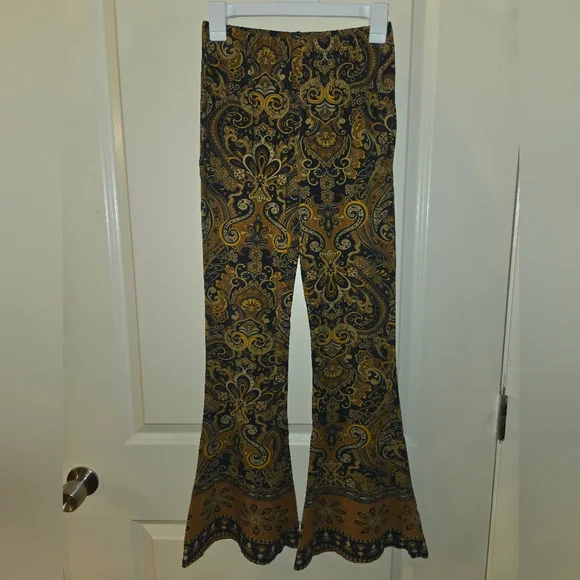 Nine Lives Bazaar Zeppelin Flares Paisley - Picture 4 of 9
